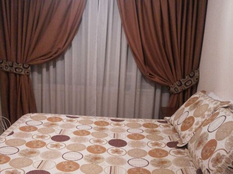 آپارتمان 2 خوابه, A&g Apart