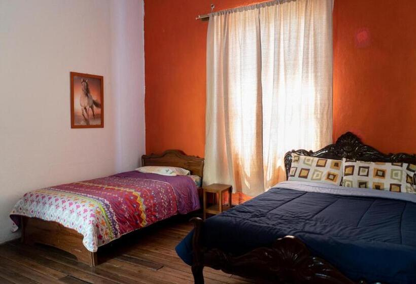 스탠다드 룸, Blue Door Housing Historic Quito