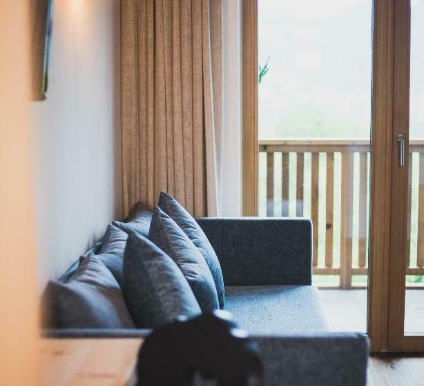 标准间, Garni Mitterstieler