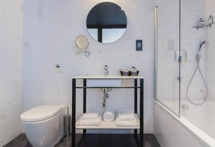 Executive-sviitti, La Falconeria