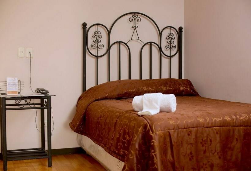 标准单人间, La Mansion Del Sol