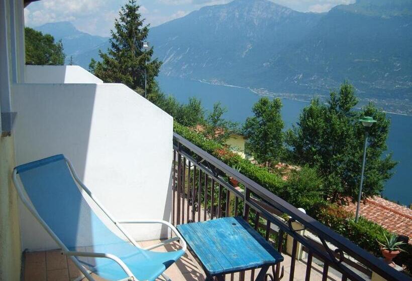 חדר סטנדרט נוף לאגם, Panorama E Residence