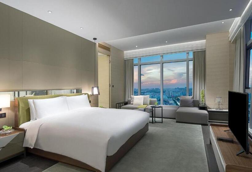 اتاق سوپریور با تخت بزرگ, Sofitel Foshan Shunde   Free Shuttle Bus During Canton Fair