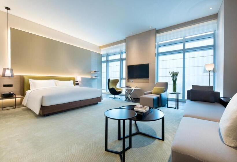 سوییت جونیور, Sofitel Foshan Shunde   Free Shuttle Bus During Canton Fair