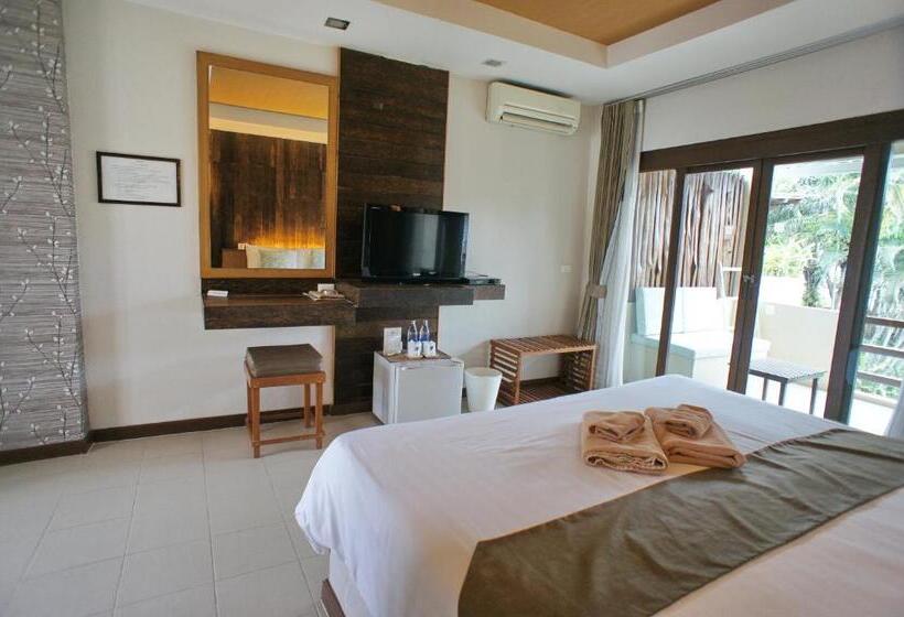 プールビュースタンダードルーム, The Hideaway Resort