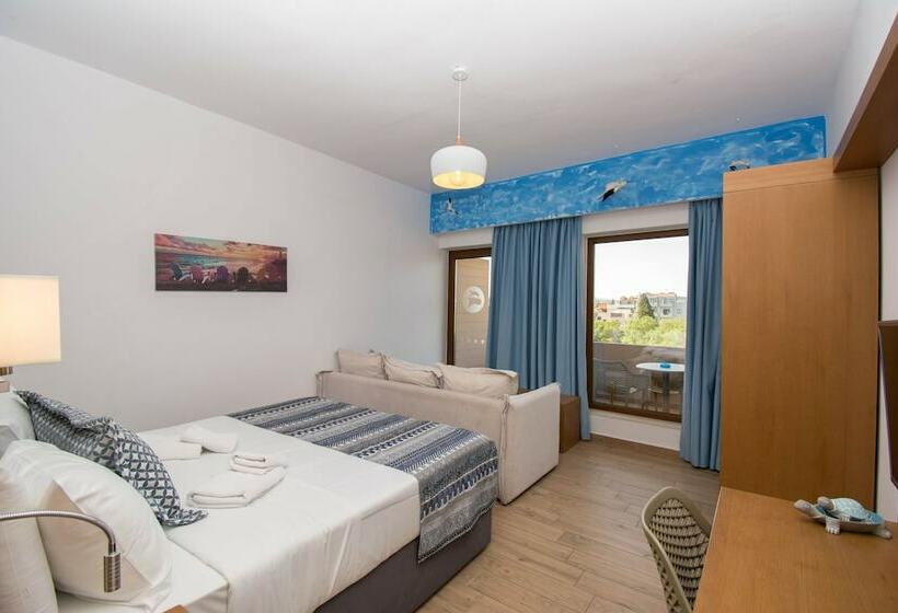 Полулюкс, Yianna Caravel Suites By Checkin Adults Only