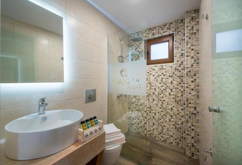 Полулюкс Вид на Море, Yianna Caravel Suites By Checkin Adults Only