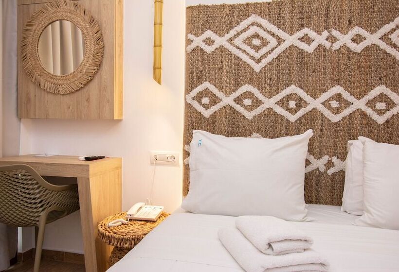 Номер Deluxe, Yianna Caravel Suites By Checkin Adults Only