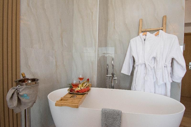 Полулюкс Вид на Море, Yianna Caravel Suites By Checkin Adults Only