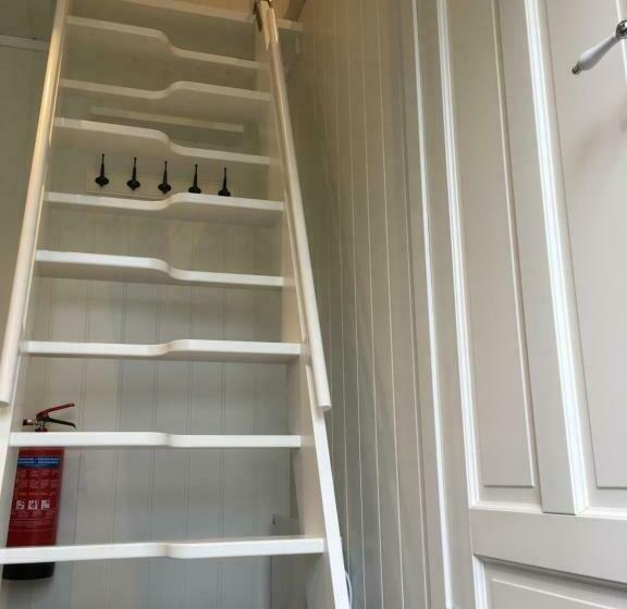 Номер Стандарт Трехместный, Krøgeneslåven Microtel