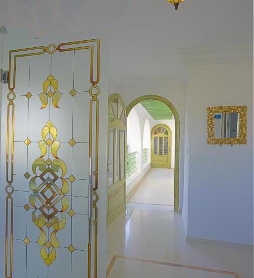 اتاق استاندارد با چشمانداز استخر, Dar El Yasmine Tunis