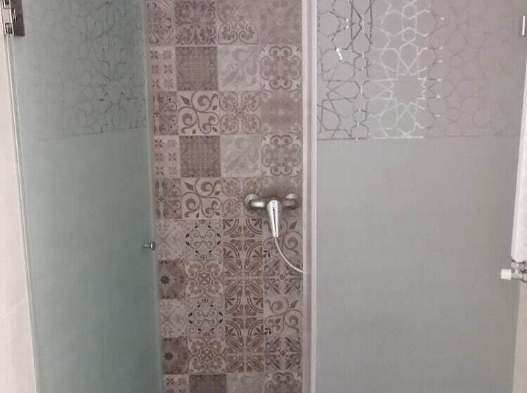 اتاق استاندارد, Dar El Yasmine Tunis