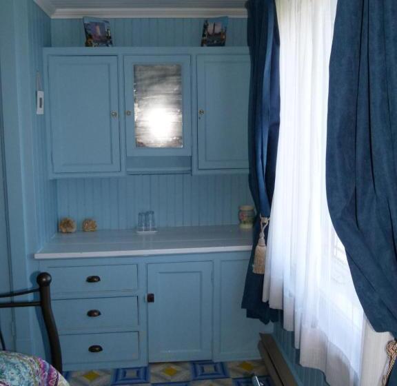 غرفة قياسية, La Maison Entre Mer Montagnes