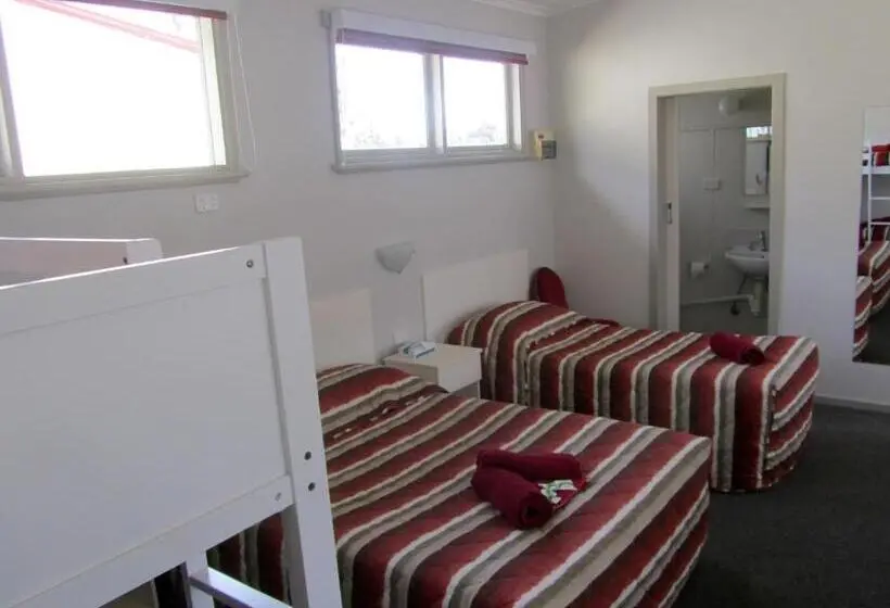 ファミリールーム, The Highlander Motel   24hr Check In