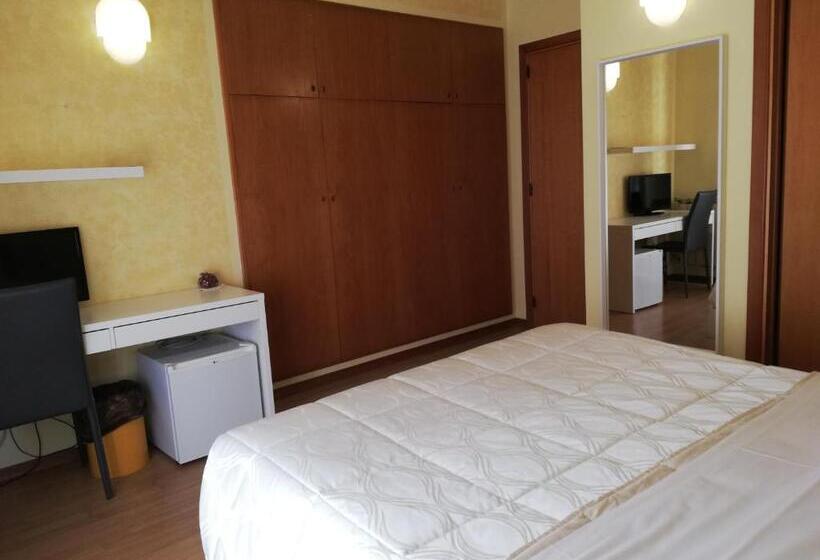 اتاق استاندارد, Albergo Roma