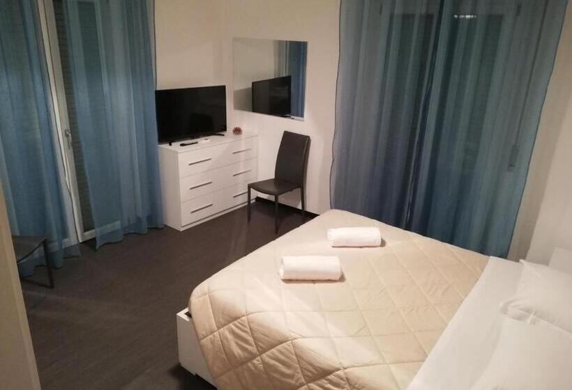 شقة غرفة واحدة, Albergo Roma