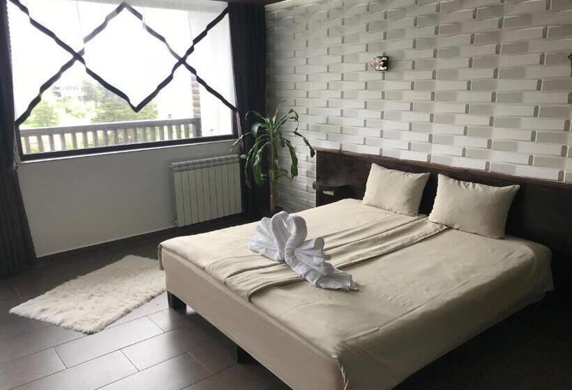 חדר דלוקס, Complex Katalina