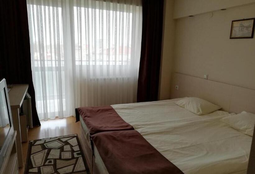 חדר סטנדרט, Heat Complex Family