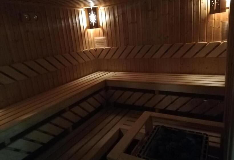 Номер Стандарт, Heat Complex Family