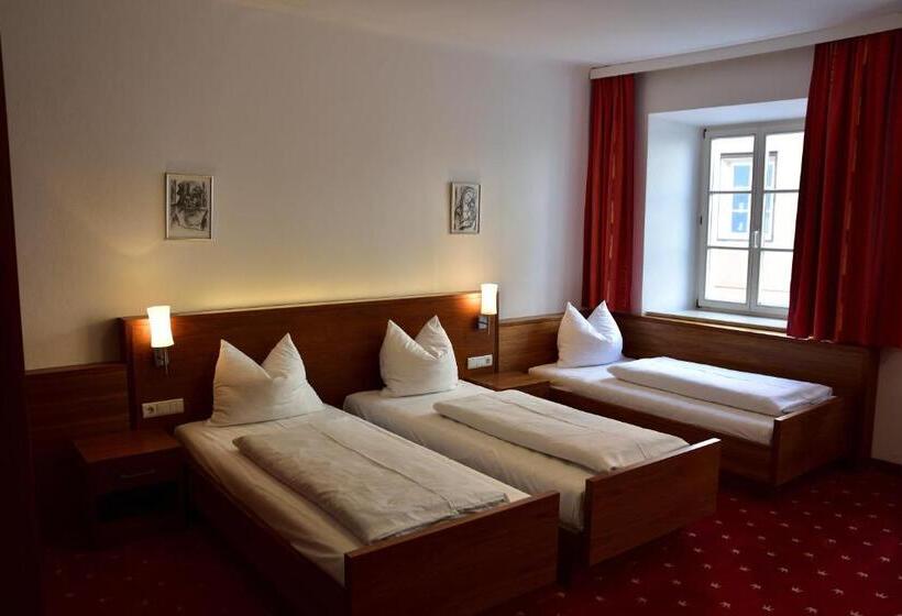 חדר קומפורט, Krone