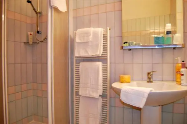Standard Neljän Hengen Huone, Olimpia