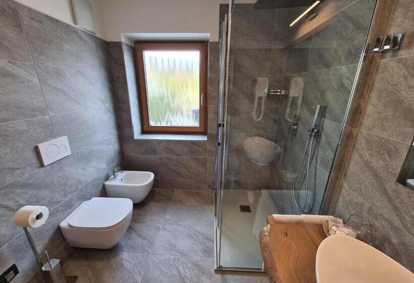 غرفة قياسية ثلاثية, Piedibosco