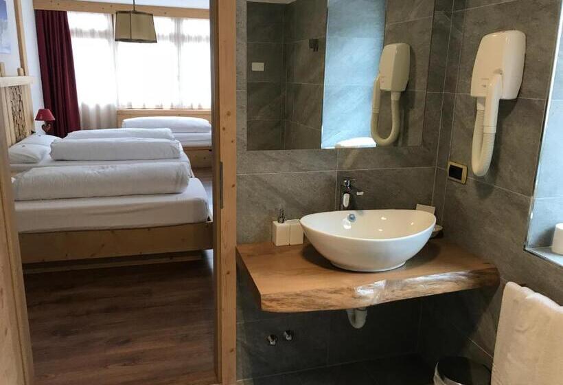 Трехместный Номер Superior, Piedibosco