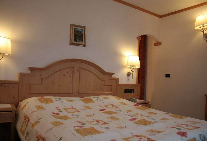 סוויטת ג'וניור, Primiero