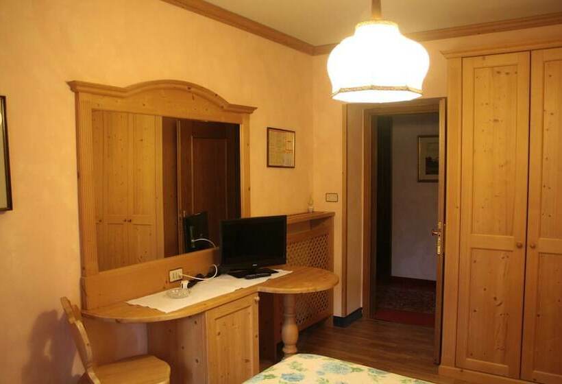 חדר סטנדרט, Primiero