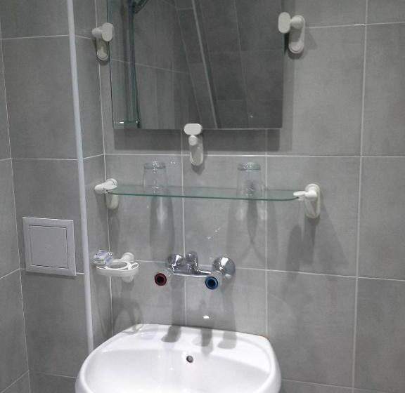 غرفة قياسية فردية, Motel Monza