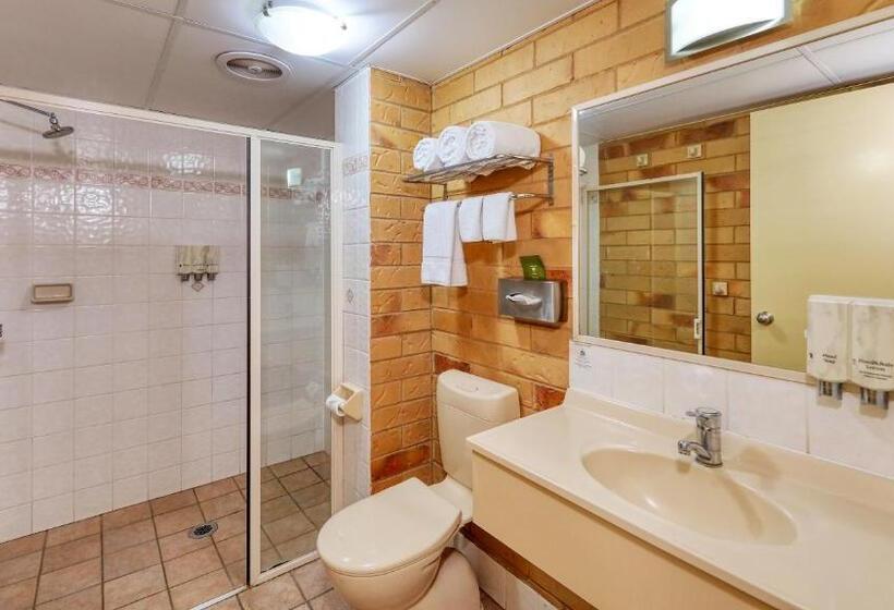 اتاق سوپریور خانوادگی, North Parkes Motel