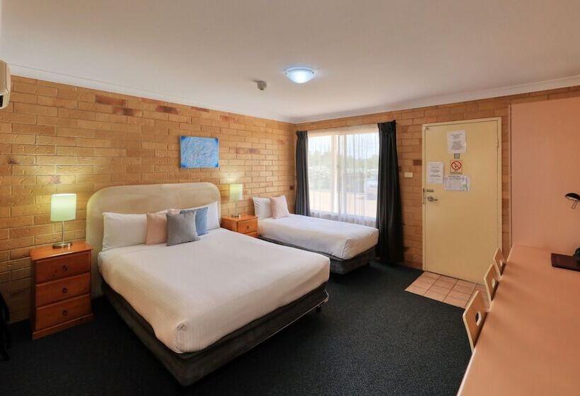 اتاق استاندارد, North Parkes Motel