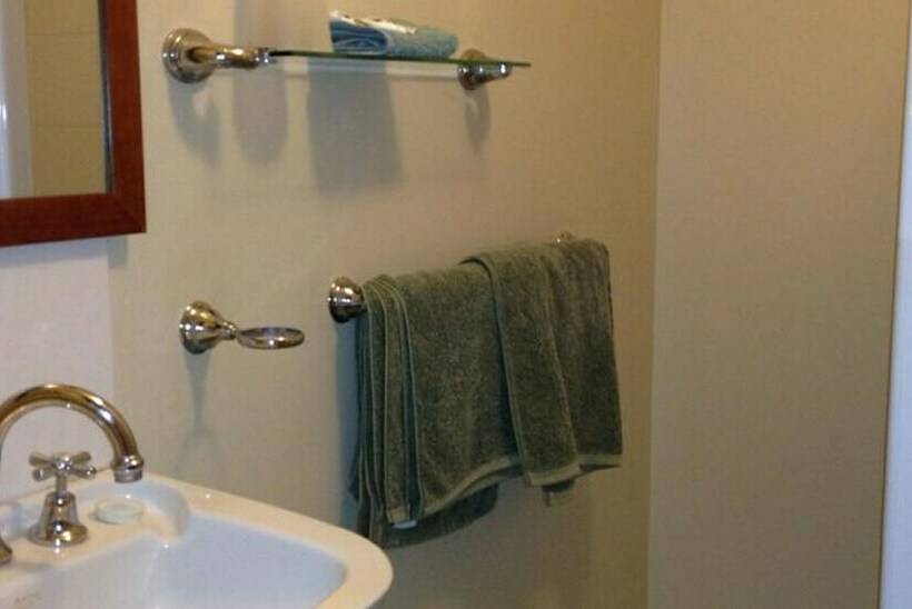 חדר סטנדרט, Oasis Motel