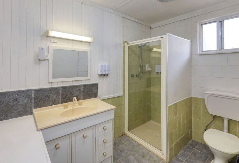 חדר סטנדרט, Oasis Motel