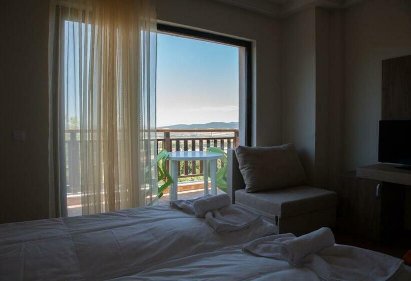 스탠다드 발코니 룸, Sveti Nikola Family Hotel Sapareva Banya