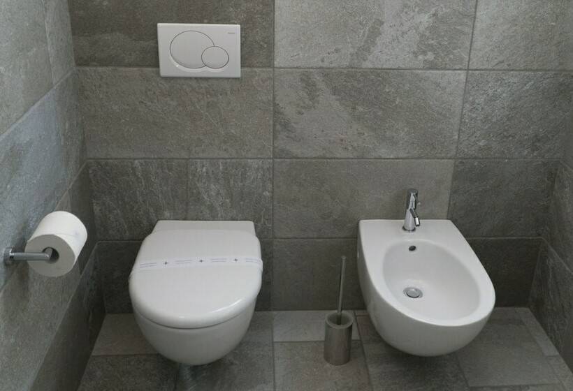 コンフォートルーム, Wine Hotel Retici Balzi