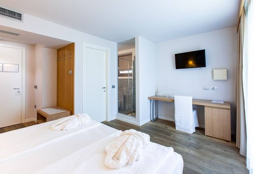 スーペリアールーム, Wine Hotel Retici Balzi