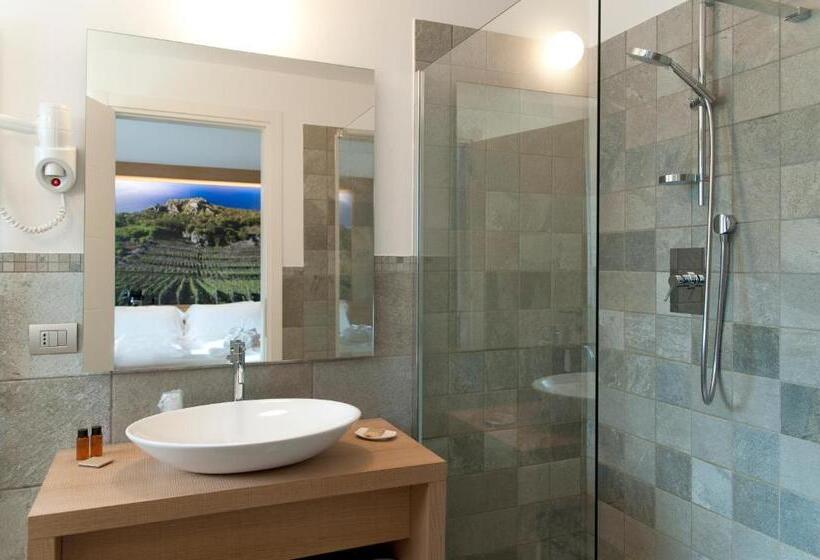 テラス付きジュニアスイート, Wine Hotel Retici Balzi