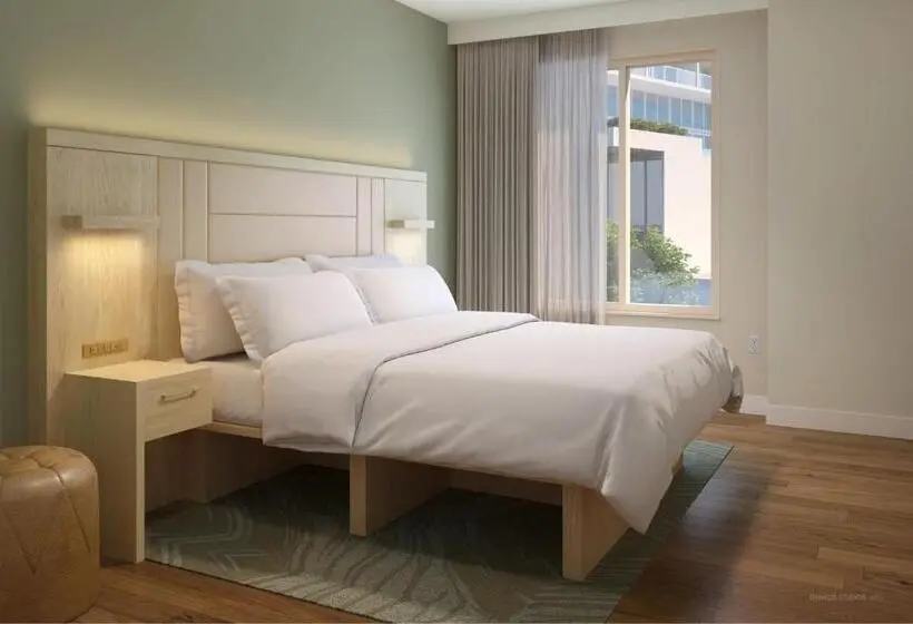 سوئیت با تخت بزرگ, Marriott Vacation Club, Waikiki