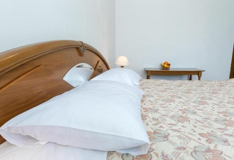 غرفة قياسية مطلّة علي البحر, Pansion Alen Dugi Otok