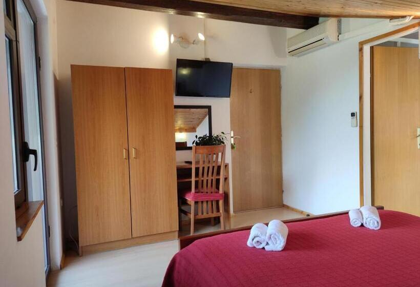 غرفة قياسية سرير كينج, Pansion Alen Dugi Otok