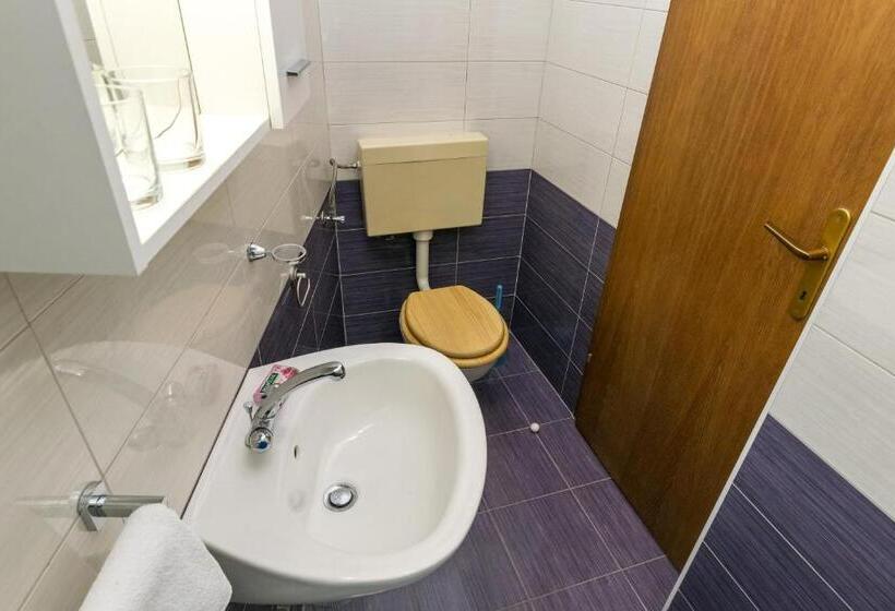 Стандартный Номер Кровать Кинг, Pansion Alen Dugi Otok