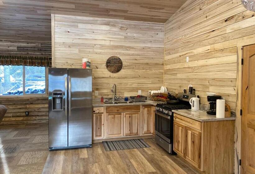 Номер Deluxe, Alaska Knotty Pine B&b