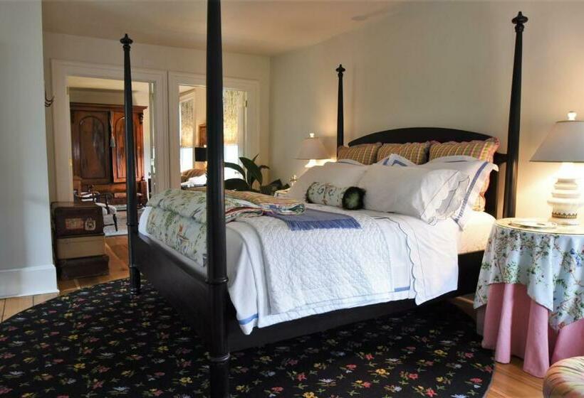 סוויטת סופריור, 34 State Historic Luxury Suites Skaneateles