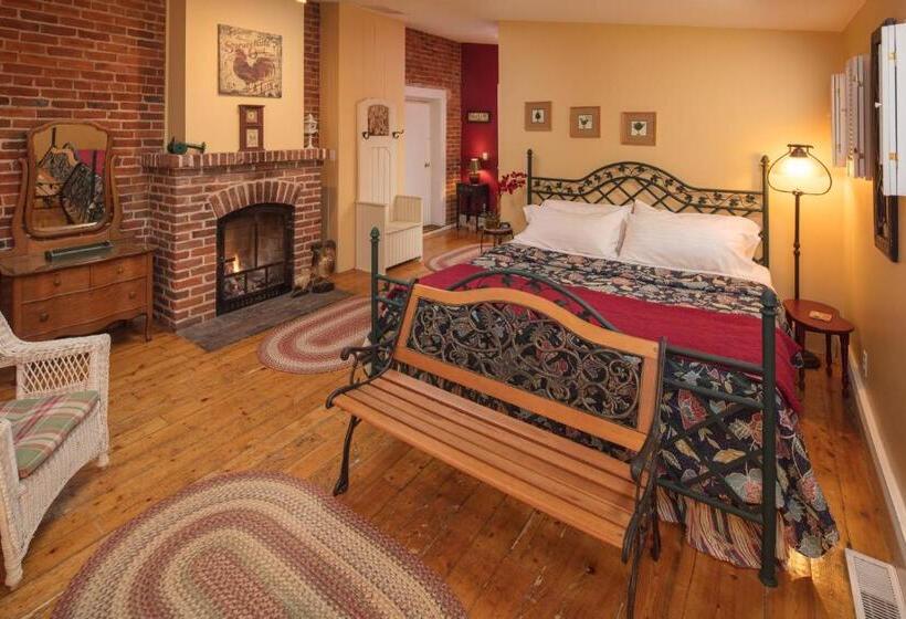 מיטת קינג בסוויטה, Farmers Guest House