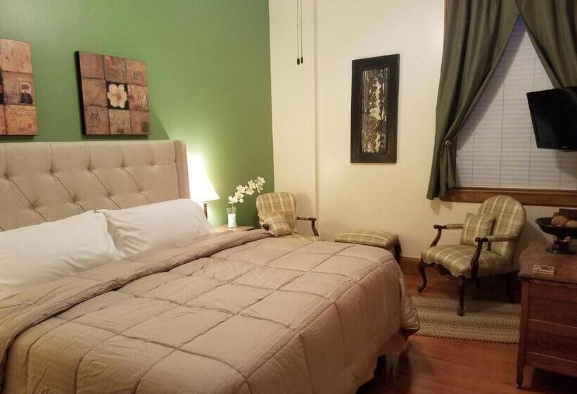 스탠다드 룸 킹사이즈 침대, Farmers Guest House