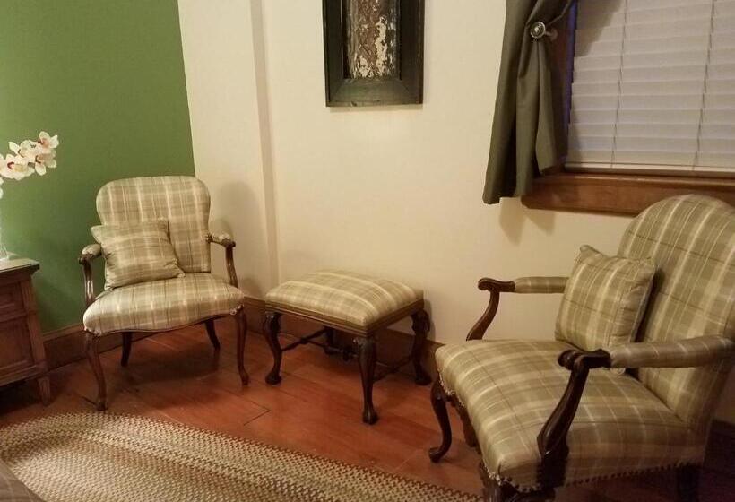 חדר סטנדרט עם מיטת קינג, Farmers Guest House