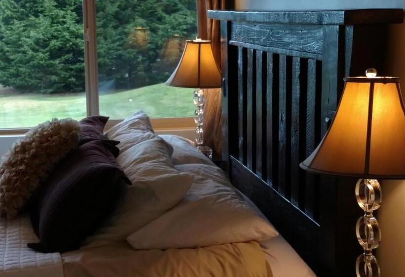 غرفة ديلوكس سرير كينج, Greenhouse Inn By The Bay