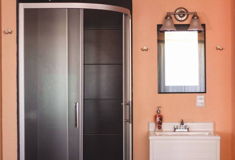 带1个卧室的舒适公寓, Playa Hermosa Inn At The Beach