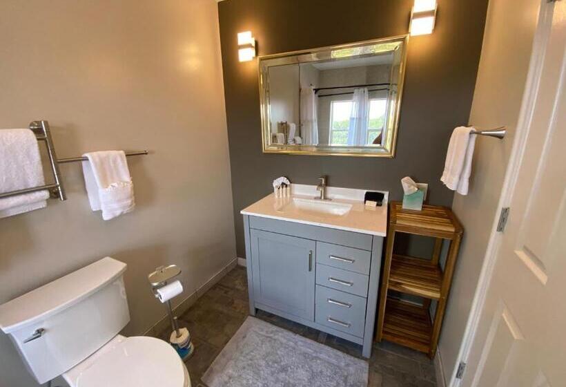 스탠다드 룸, Skyridge Inn